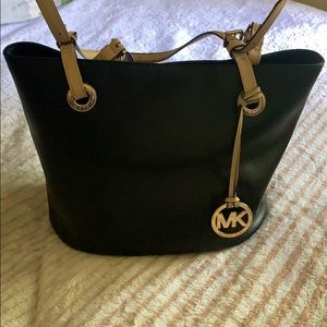Authentic Michael Kors tote bag!